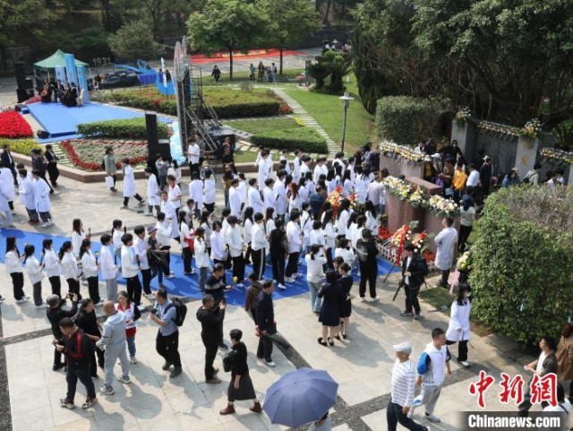 清明节临近 福州缅怀纪念遗体和人体器官捐献者(图1)