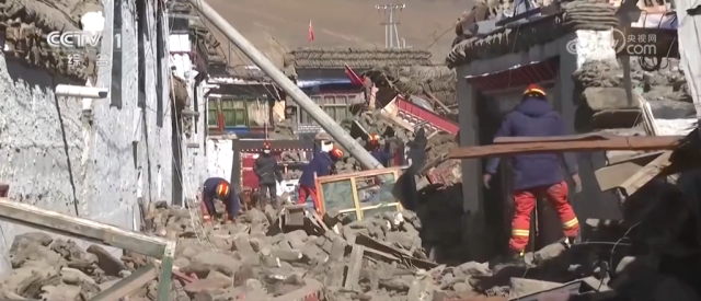 多方救援力量持续增援西藏定日_首批中央救灾物资已全部运抵灾区 图1