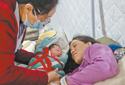 点点灯光汇聚希望 图1