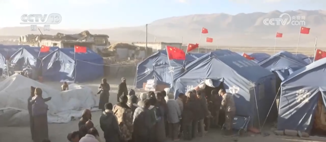 每一份努力都是想让受灾群众住得暖吃得饱 图5