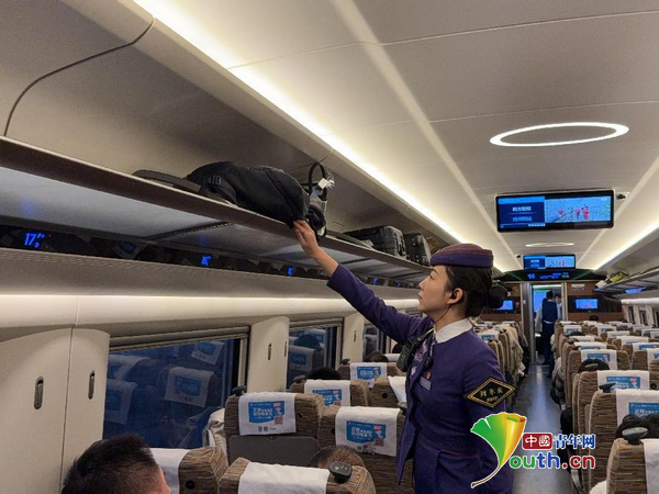 98年列车长的第四个春运 图2