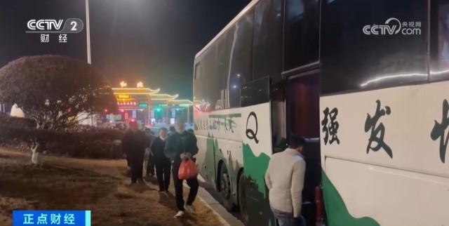 春运路上，那些温暖的“救援时刻” 图4