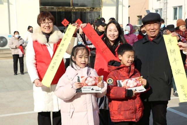 河北丰南：多彩活动庆元宵 图1