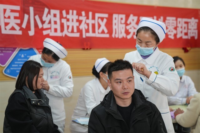 山东乐陵：“雷锋市集”暖心开市 图3