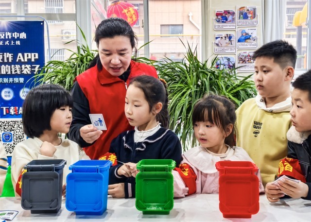 山东乐陵：“雷锋市集”暖心开市 图4