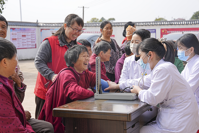 江西南丰：学雷锋_献爱心 图1