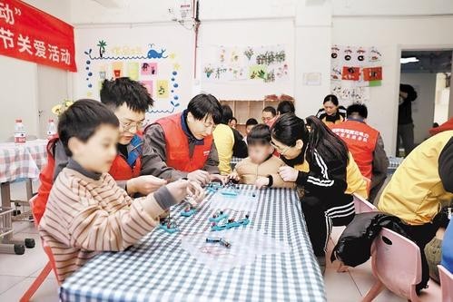 让盏盏“小橘灯”照亮特殊儿童成长路 图1