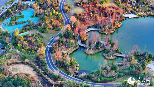 江西安远：春染“微公园”_扮靓“绿空间” 图3