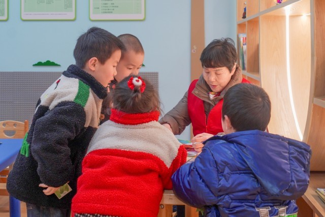 家门口的幸福_“共享奶奶”开启社区的“共享亲情” 图3