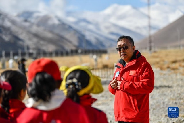 在珠峰脚下“遇见科学 遇见青藏高原”
