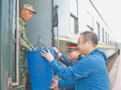 开行48年来，“采山专列”累计发送旅客近