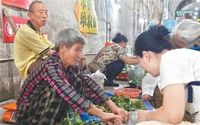 闲置防空洞变身助农空间（暖相册） 图2