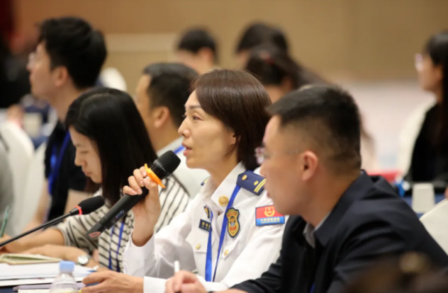 全国志愿服务座谈交流会在山东威海举办 图2