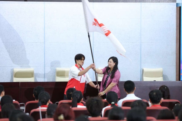 第138届广交会志愿者誓师上岗 图1