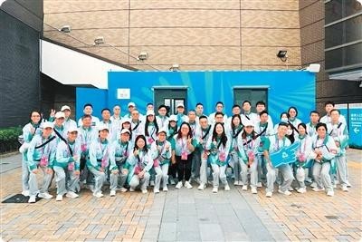 义工：全国残特奥会上的靓丽风景 图1