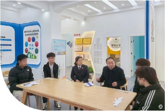 “彩虹工作室”帮孩子找寻多彩人生 图1