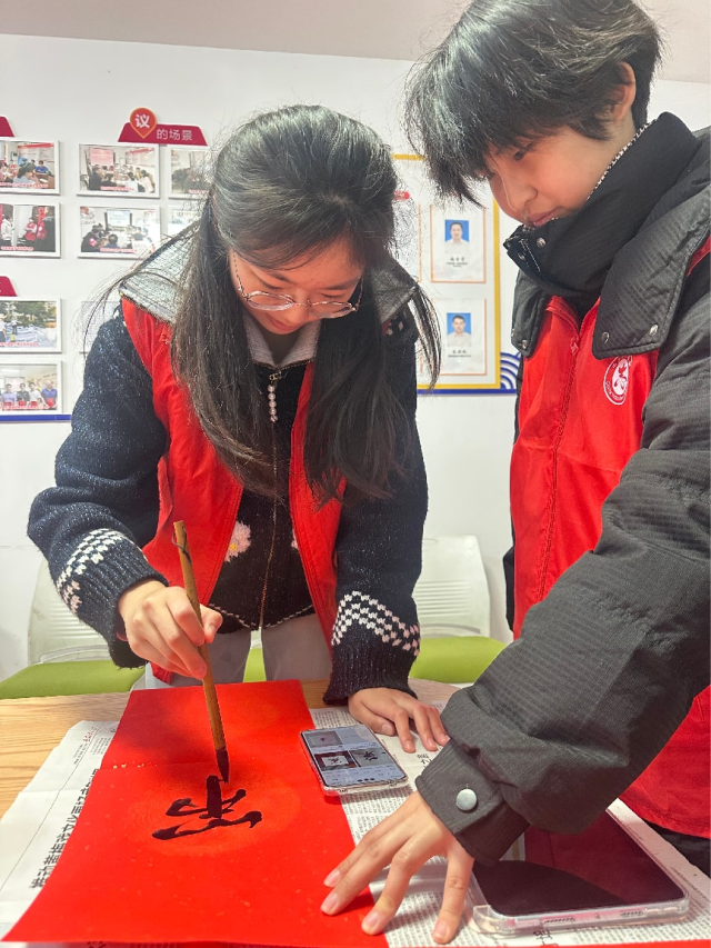 安徽合肥包河区：青少年在服务与传承中“育”见青春担当 图1
