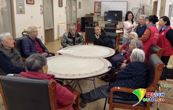 北师大心理学团队走进建外老年家园开展公益团辅活动 图1