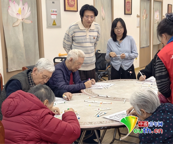 北师大心理学团队走进建外老年家园开展公益团辅活动 图2