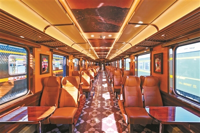 京津冀开特色列车_“快行”“慢享”皆风景 图2